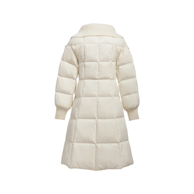 ハイクオリティダウンジャケット背面デザイン